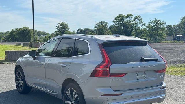 2023 Volvo XC60 B5 Plus Bright Theme
