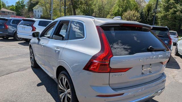 2023 Volvo XC60 B5 Plus Bright Theme