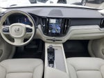 2023 XC60 Thumbnail 18