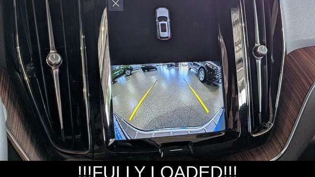 2023 Volvo XC60 B5 Plus Bright Theme