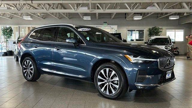 2023 Volvo XC60 B5 Plus Bright Theme