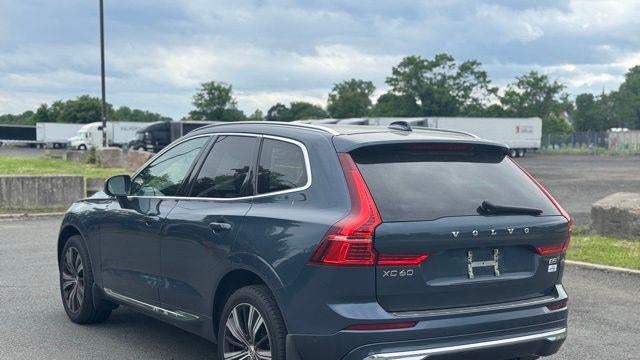2023 Volvo XC60 B5 Plus Bright Theme
