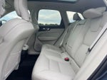 2023 XC60 Thumbnail 11