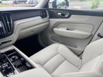 2023 XC60 Thumbnail 12