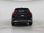 2023 XC60 Thumbnail 6