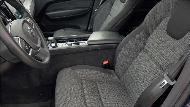 2023 Volvo XC60 B5 Core
