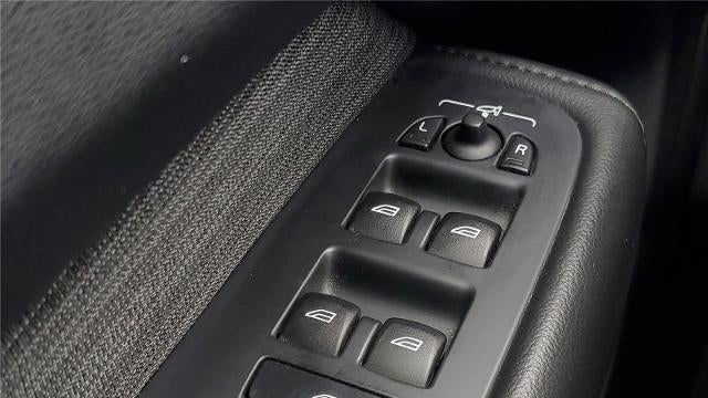 2023 Volvo XC60 B5 Core