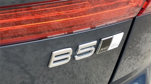 2023 Volvo XC60 B5 Core
