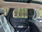 2023 XC60 Thumbnail 23