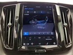 2023 XC60 Thumbnail 16