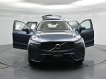 2023 XC60 Thumbnail 32