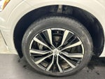 2023 XC60 Thumbnail 8