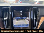 2023 XC60 Thumbnail 25