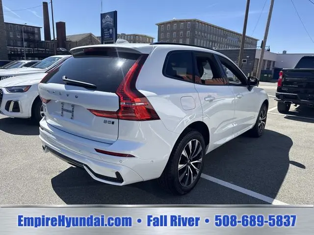 2023 Volvo XC60 - $25,290