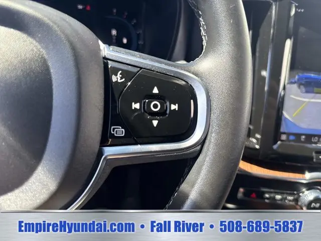 2023 Volvo XC60 - $25,290
