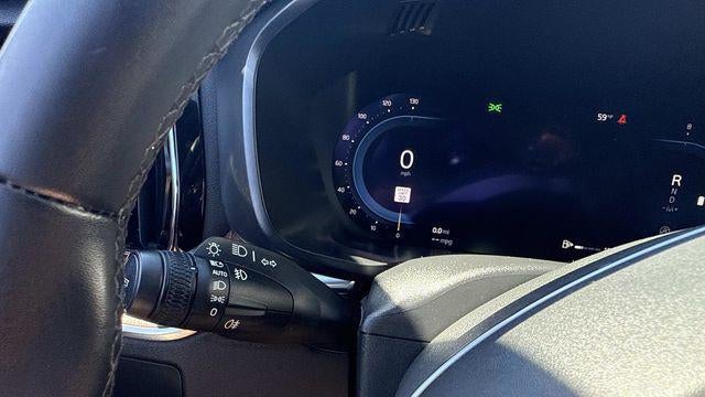 2023 Volvo XC60 B5 Plus Dark Theme