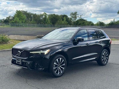 2023 Volvo XC60 AWD B5 Plus Dark Theme 4DR SUV