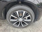 2023 XC60 Thumbnail 8