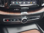 2023 XC60 Thumbnail 16