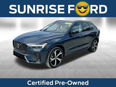 Photo of a 2023 Volvo XC60 AWD B5 Ultimate Dark Theme 4DR SUV for sale