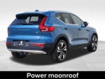 2023 XC40 Thumbnail 9