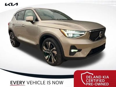 2023 Volvo XC40 AWD B5 Ultimate Bright Theme 4DR SUV