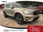 2023 XC40 Thumbnail 6