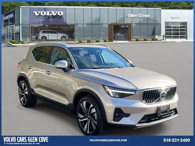 Photo of a 2023 Volvo XC40 AWD B5 Ultimate Bright Theme 4DR SUV for sale