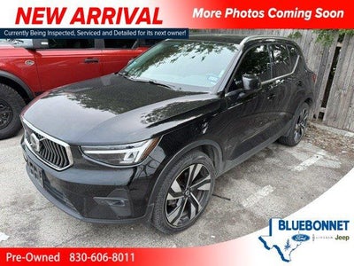 Photo of a 2023 Volvo XC40 AWD B5 Ultimate Bright Theme 4DR SUV for sale