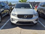 2023 XC40 Thumbnail 2
