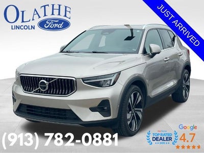 Photo of a 2023 Volvo XC40 AWD B5 Ultimate Bright Theme 4DR SUV for sale