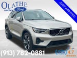 2023 XC40 Thumbnail 2