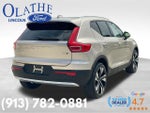 2023 XC40 Thumbnail 5
