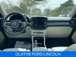 2023 XC40 Thumbnail 24