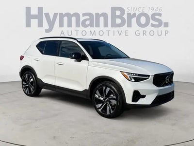 Photo of a 2025 Volvo XC40 AWD B5 Plus Dark Theme 4DR SUV for sale