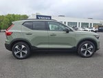2025 XC40 Thumbnail 6