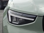 2025 XC40 Thumbnail 8