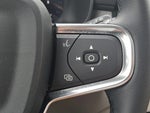 2025 XC40 Thumbnail 22