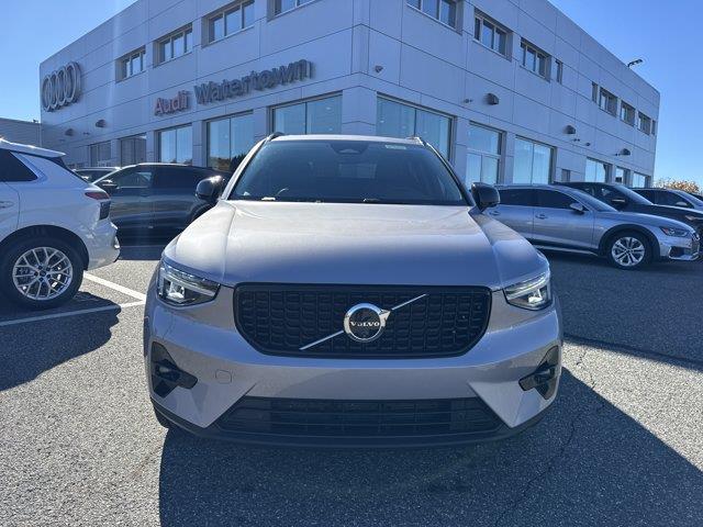 2026 Volvo XC40 - $36,799