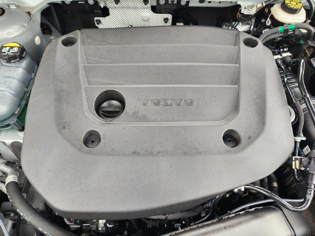 2026 Volvo XC40 - $36,650