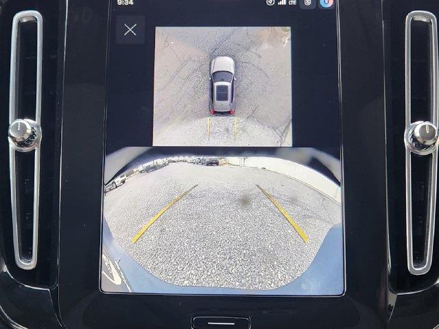 2026 Volvo XC40 - $36,650