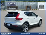 2026 XC40 Thumbnail 4