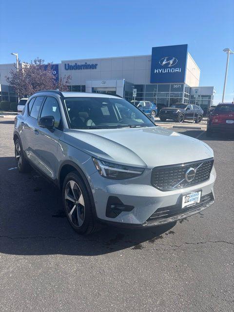 2026 Volvo XC40 - $43,000