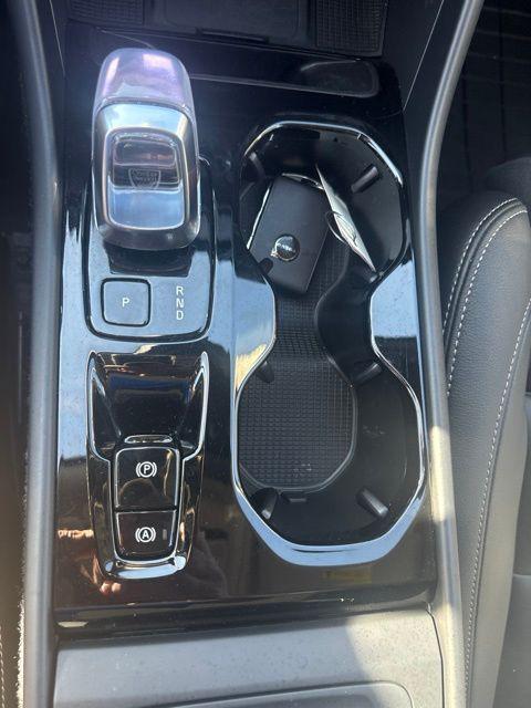 2026 Volvo XC40 - $43,000