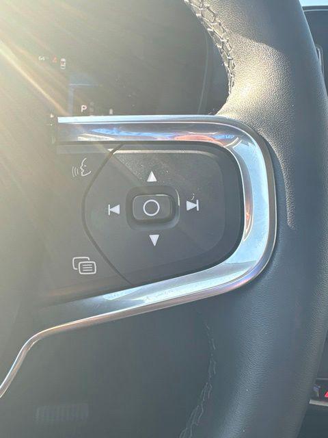 2026 Volvo XC40 - $43,000