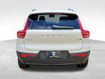 2026 XC40 Thumbnail 6