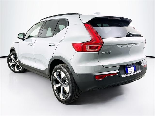 2026 Volvo XC40 - $44,193