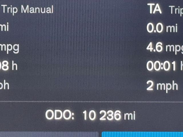 2026 Volvo XC40 - $36,510