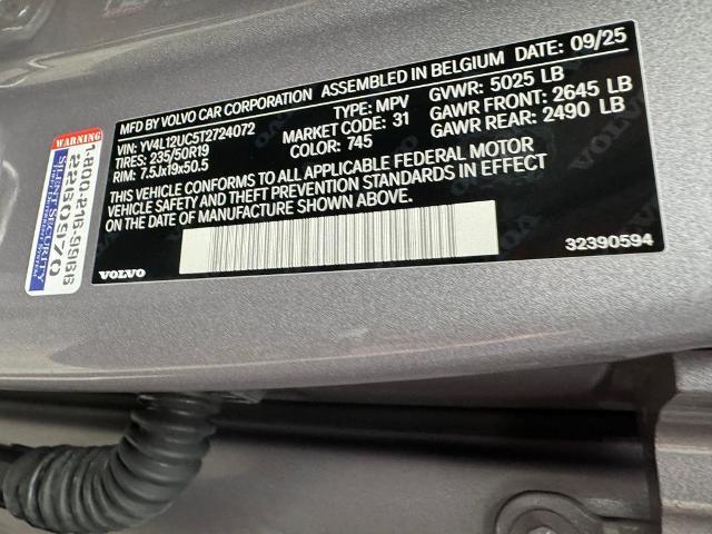 2026 Volvo XC40 - $36,510