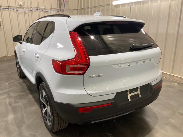 2026 Volvo XC40 - $33,455